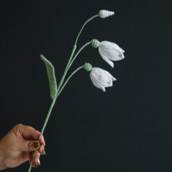 Crochet Leucojum aestivum (Summer Snowflake) PDF pattern with free video tutorial, floral design crochet pattern.